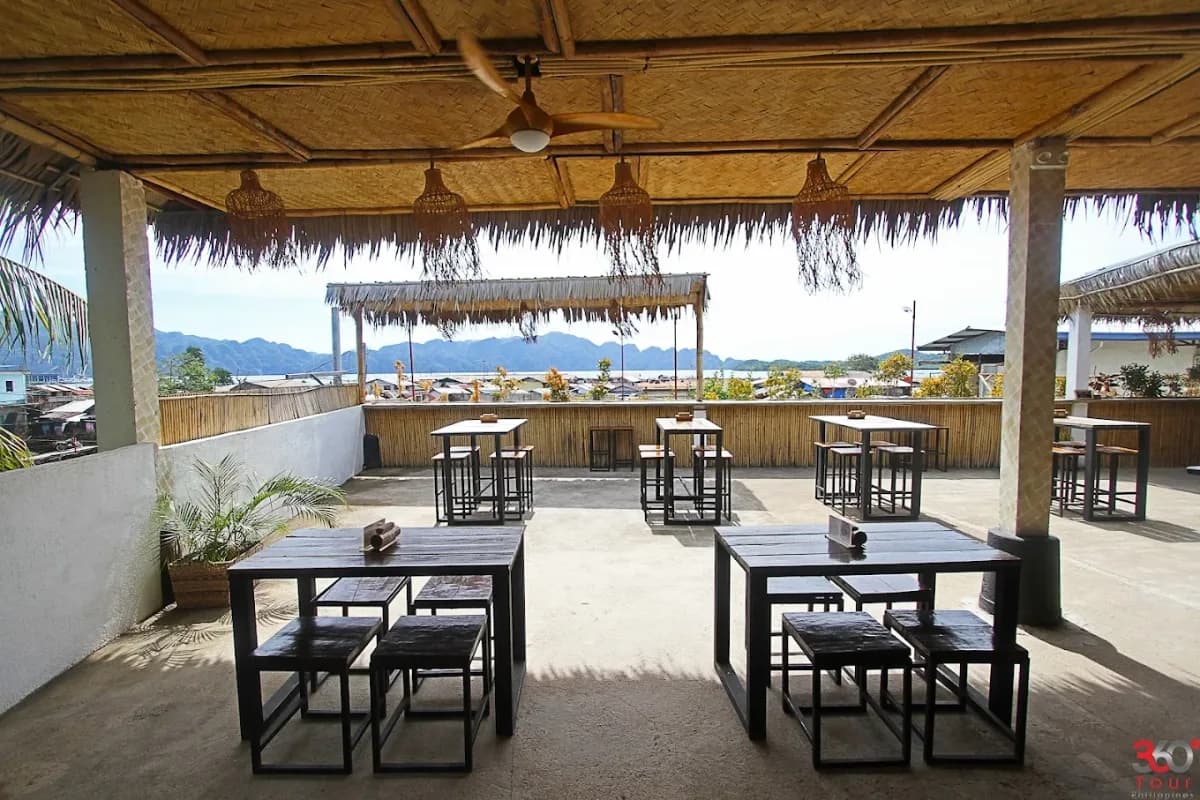 AlFresco Coron