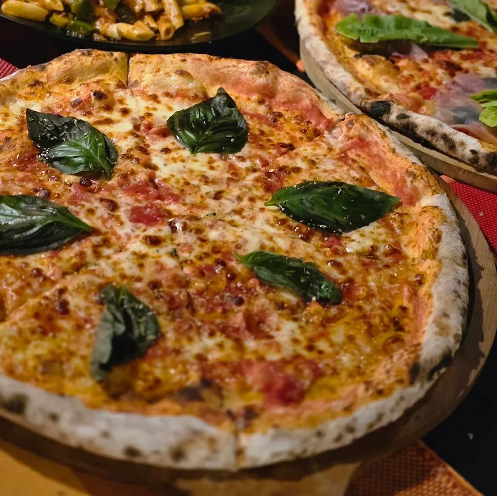 Trattoria Altrov’é Coron 4