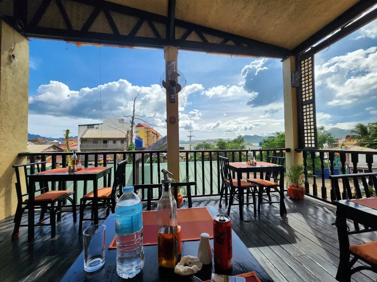 Trattoria Altrov’é Coron