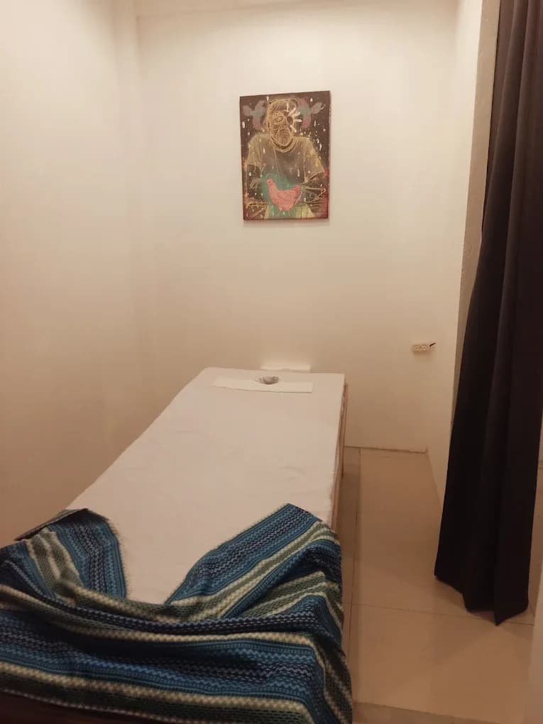 Revival Spa Massage Center - Rizal Street (near Burning Sun area) 4