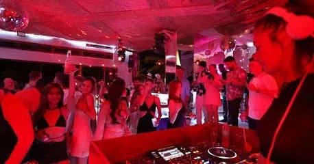Rewind Cocktail Bar