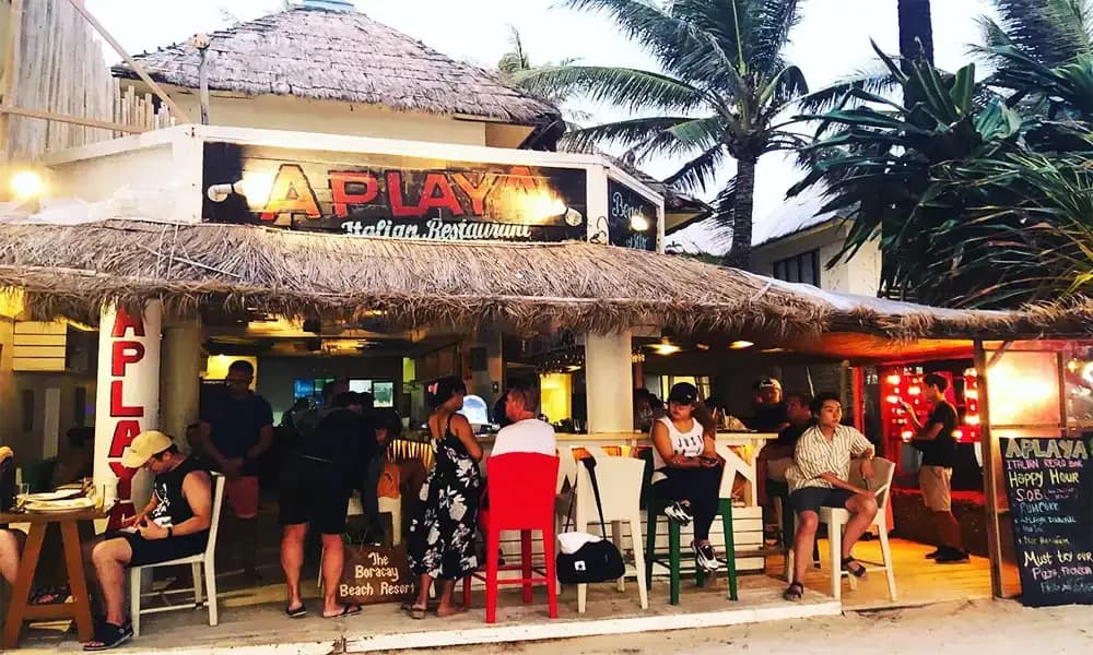 Aplaya the Beach Bar & Italian Food