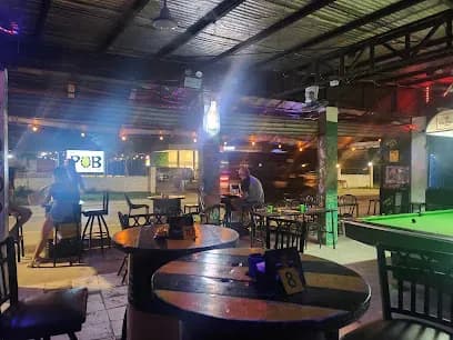 Honeypot Beer Pub Sports Bar