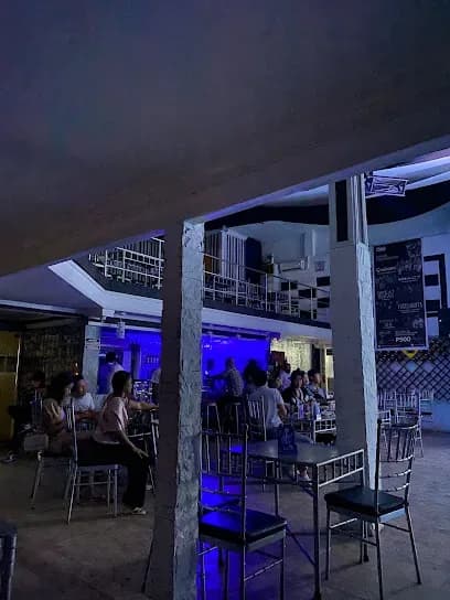 Olé Live Music + Bar