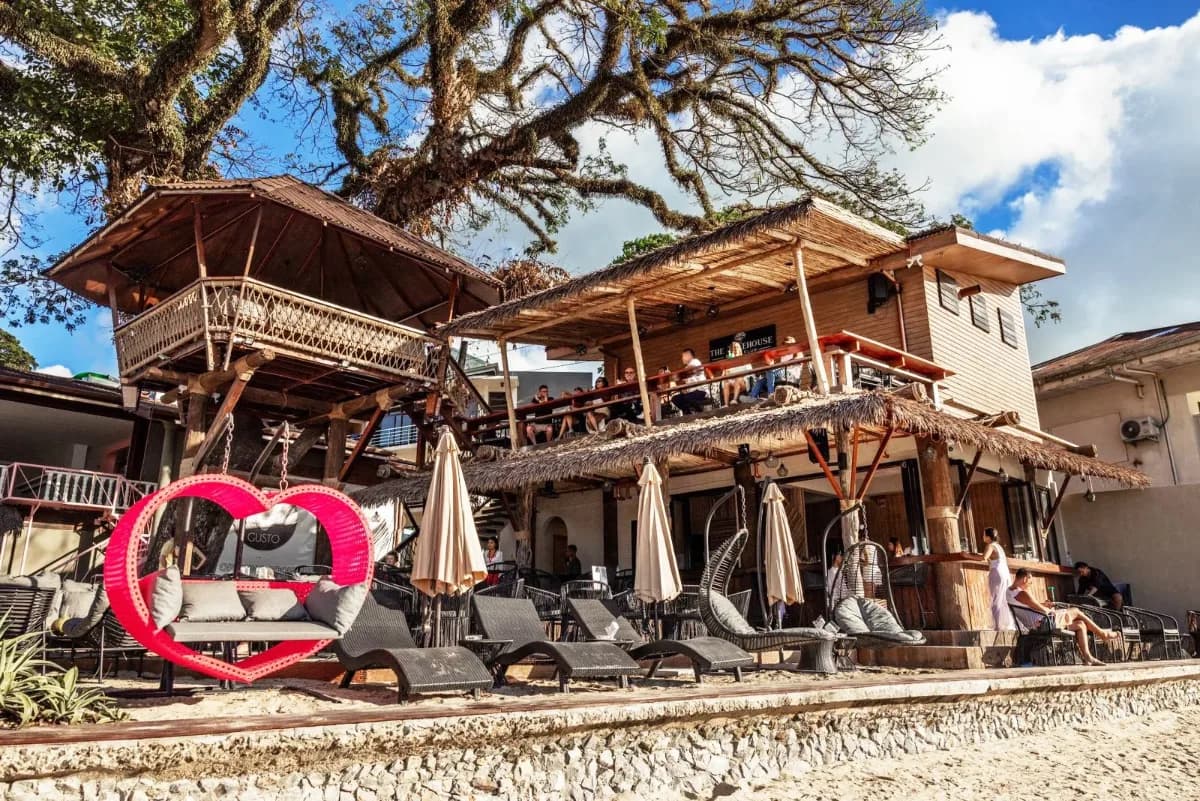 The Treehouse Beach Club - TownSquare Heritage District