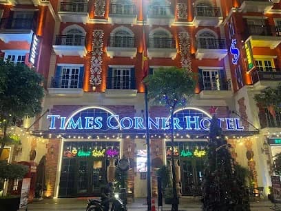 Times Corner Sky Bar - Rooftop Sunset & Fireworks View