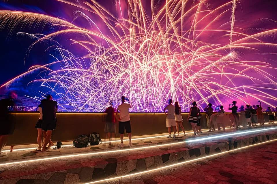 Kiss of the Sea show - Nụ hôn của Biển Cả