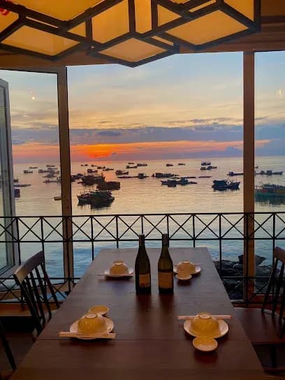Yushima Japanese Restaurant - Restaurants - Sunset Town