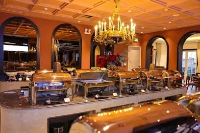 Times Corner Buffet - Restaurants - Sunset Town