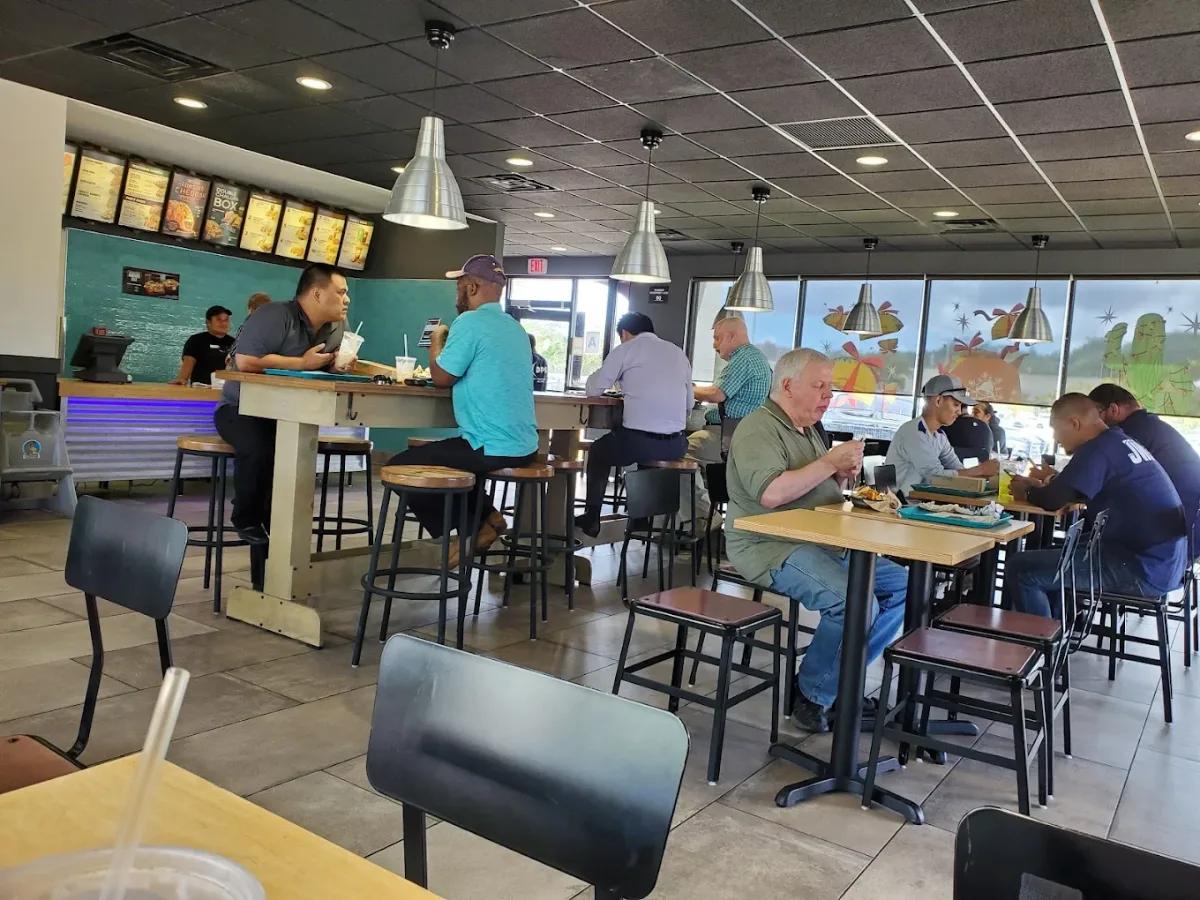 Taco Bell Hagatna 4
