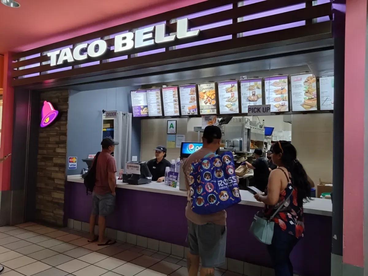 Taco Bell Micronesian Mall