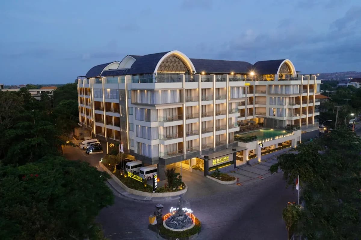 Platinum Hotel Jimbaran Beach - Hotels - Kuta