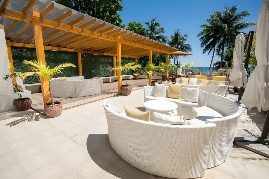 Sur Beach Resort 5