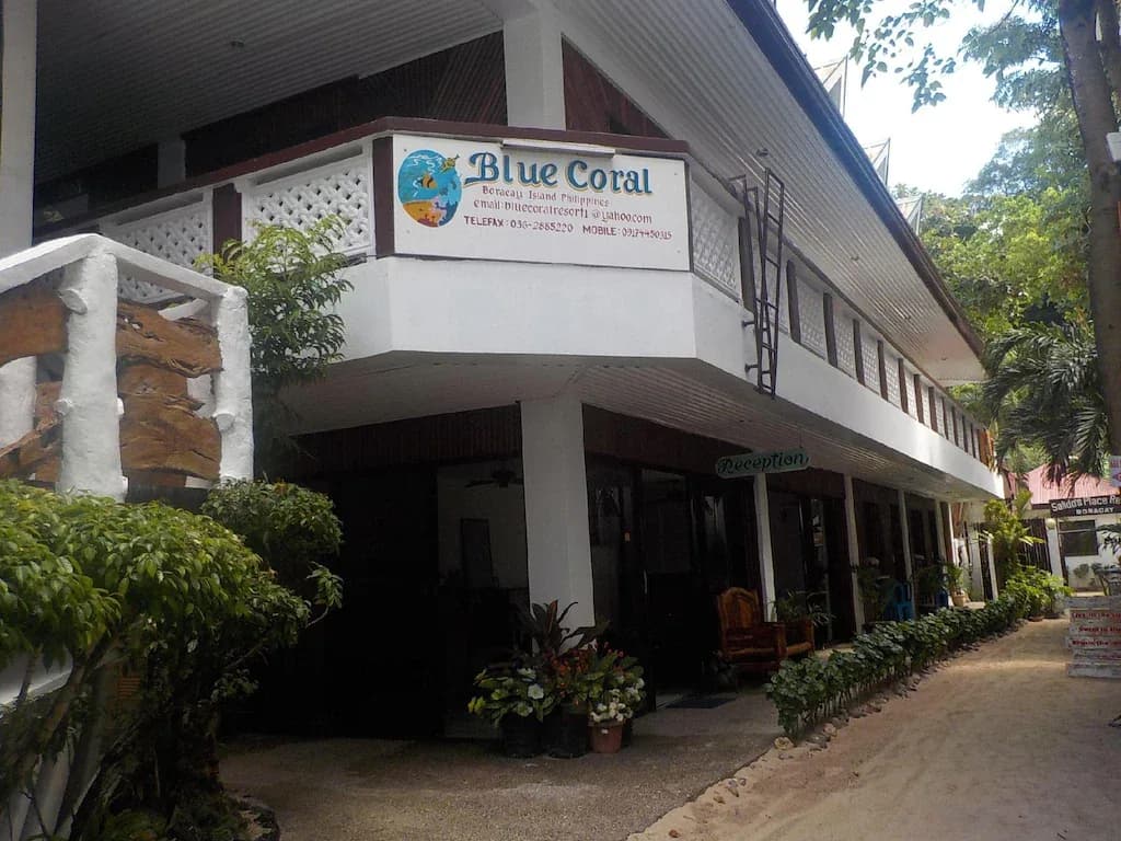 Blue Coral Beach Resort - Hotels - Station 3
