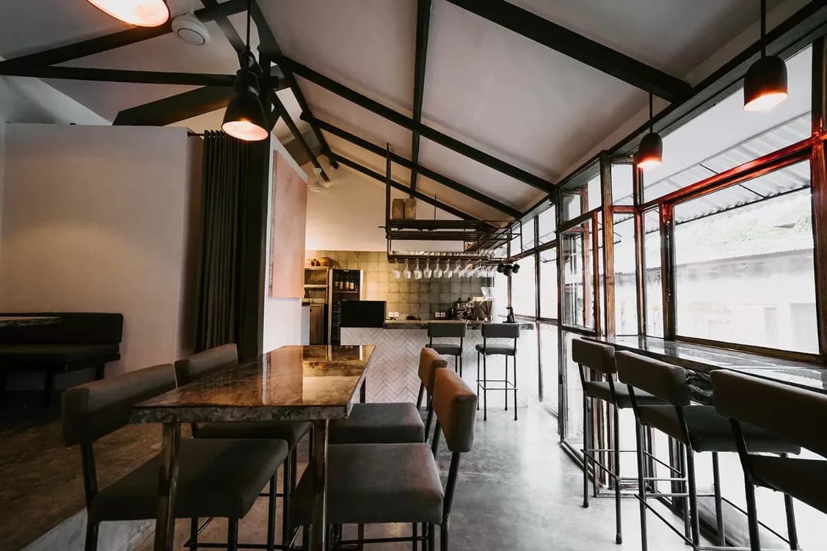BACARI - Bars & Clubs - Ubud